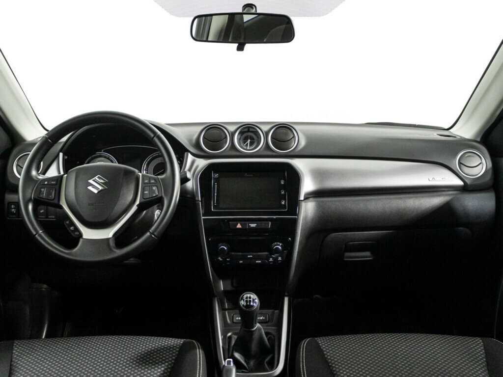 Б/У Сузуки Витара 2020 года. Фото: #12