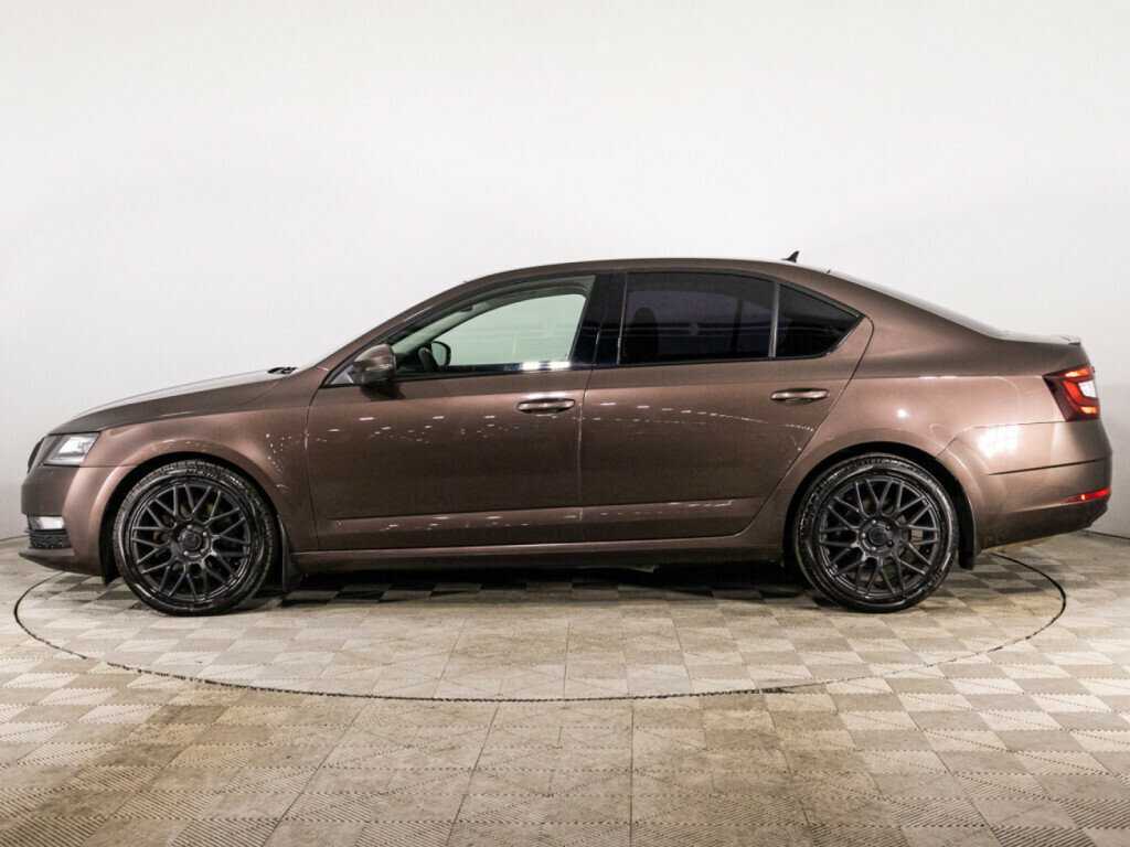 Б/У Шкода Октавия 2017 года. Фото: #7