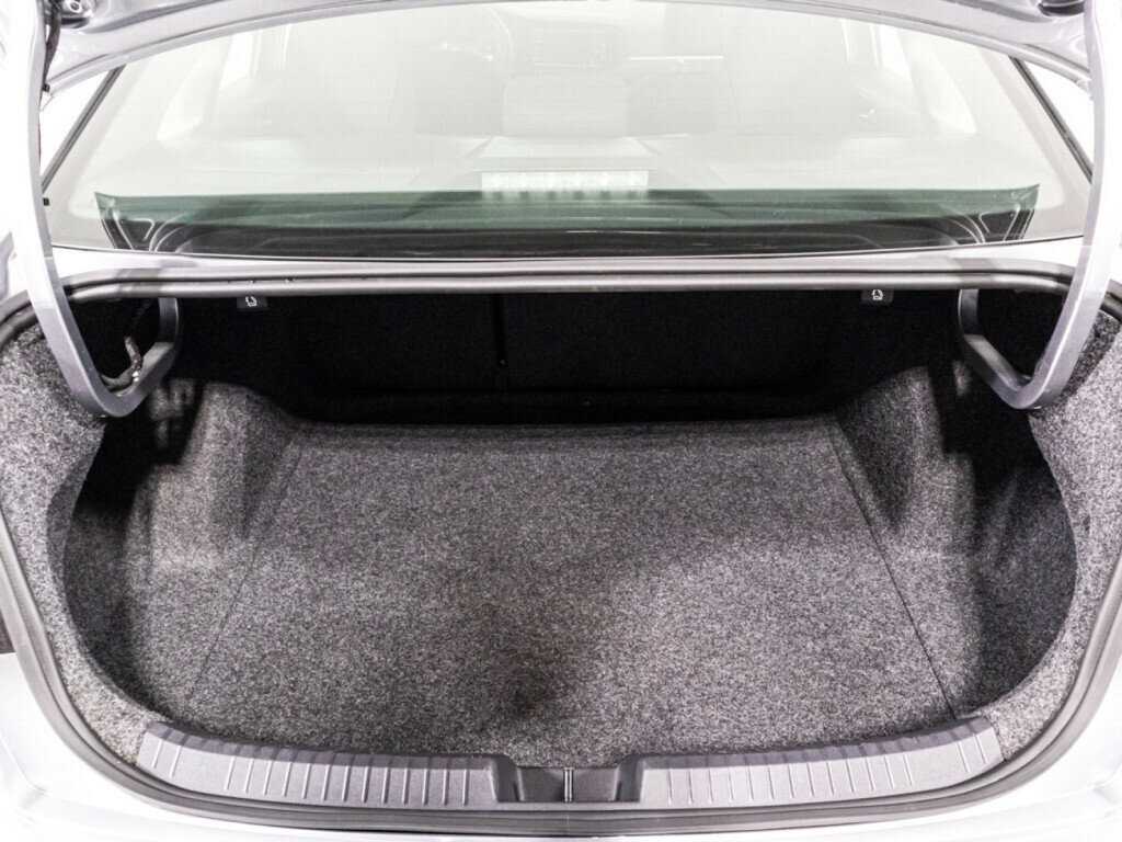 Б/У Фольксваген Джетта 2020 года. Фото: #14