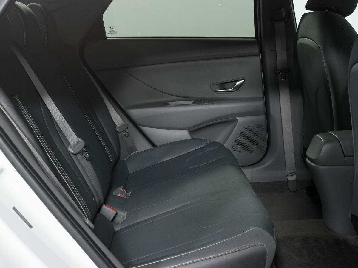 Б/У Хендай Елантра 2021 года. Фото: #9