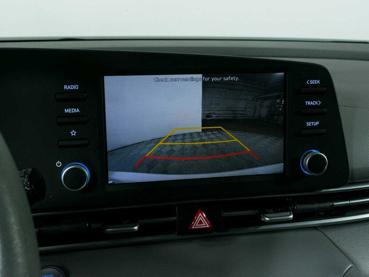 Б/У Хендай Елантра 2021 года. Фото: #12