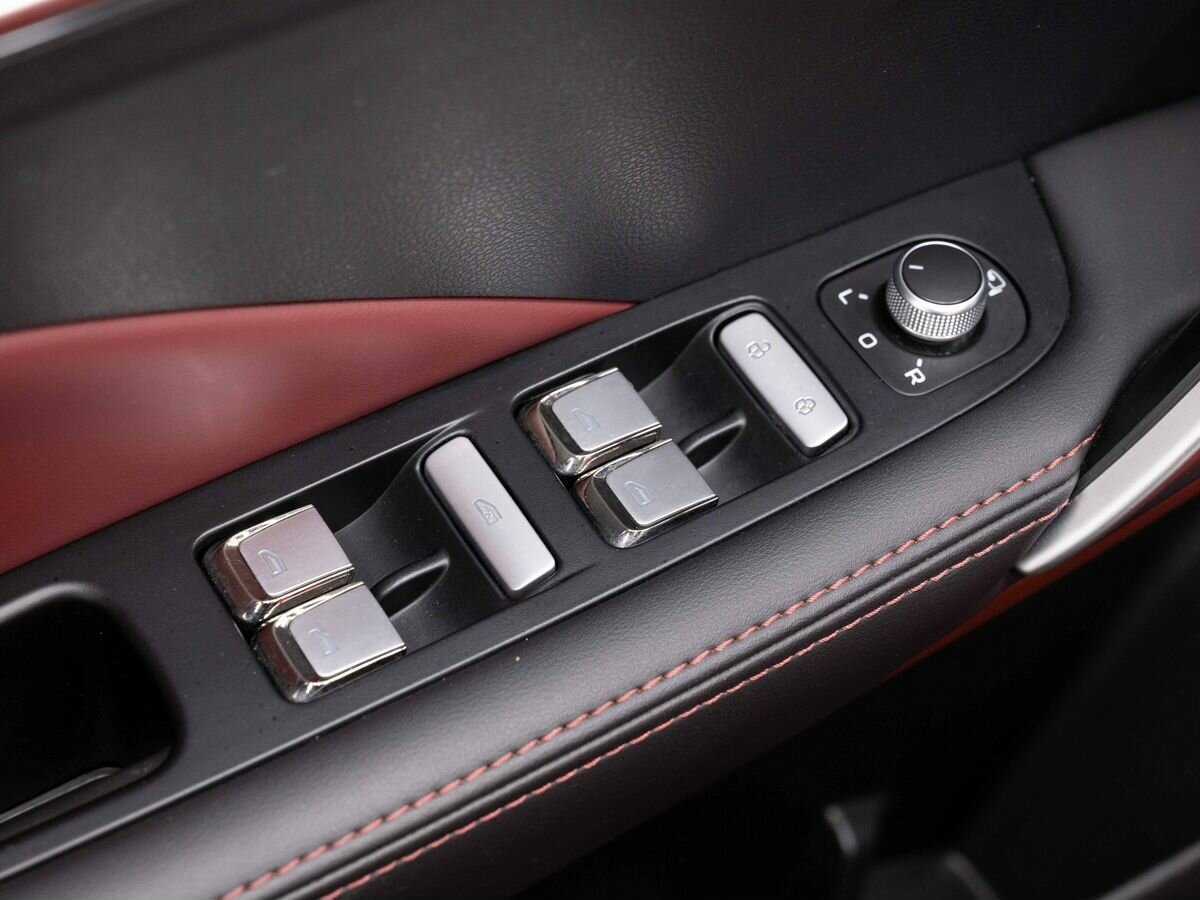 Б/У Джили Кулрэй 2023 года. Фото: #16