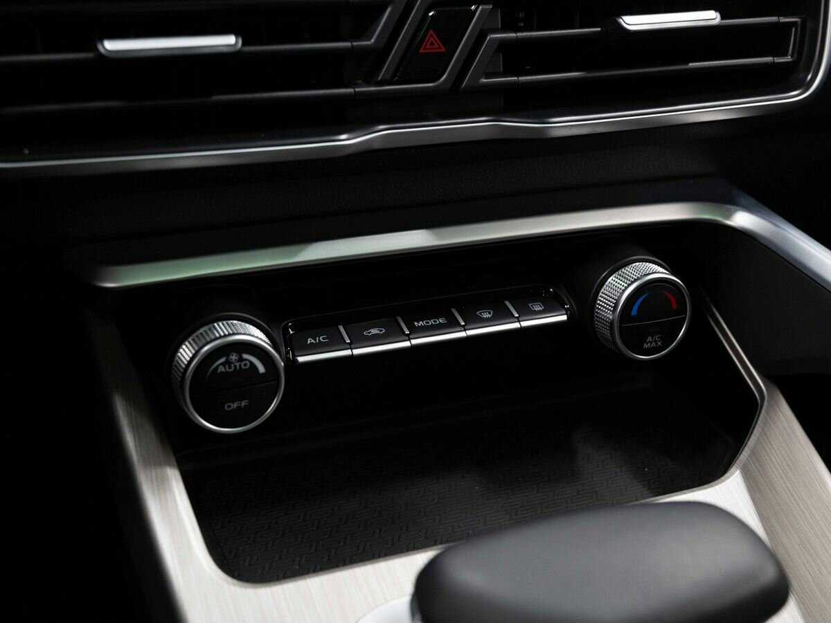 Б/У Джили Кулрэй 2023 года. Фото: #21