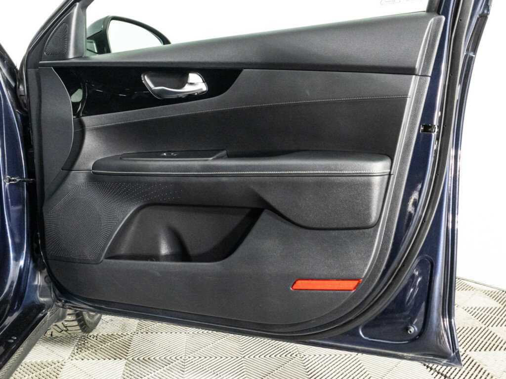 Б/У Киа Церато 2021 года. Фото: #29