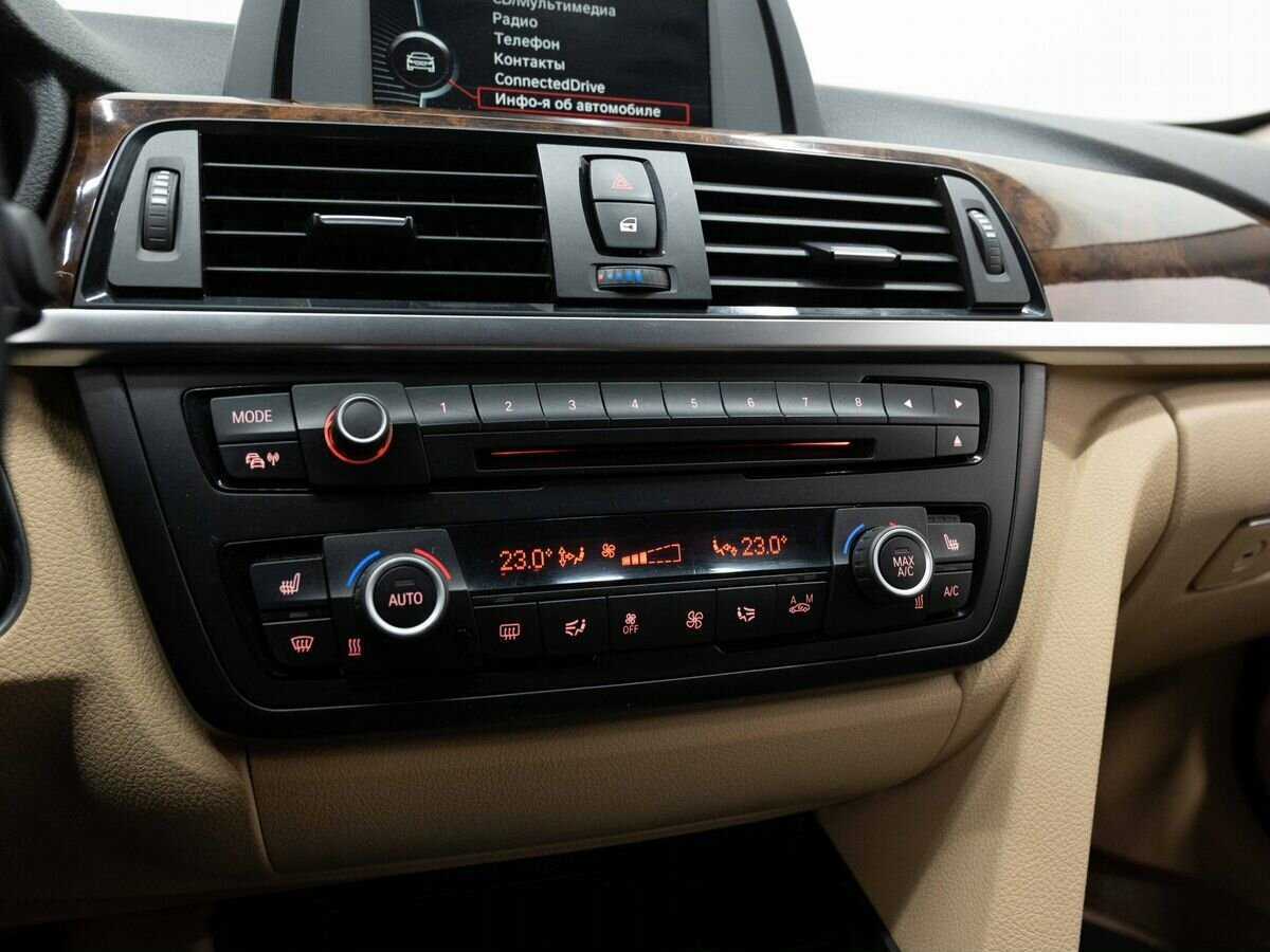 Б/У БМВ 3 серии 2013 года. Фото: #20