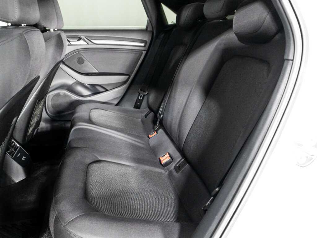 Б/У Ауди А3 2019 года. Фото: #9