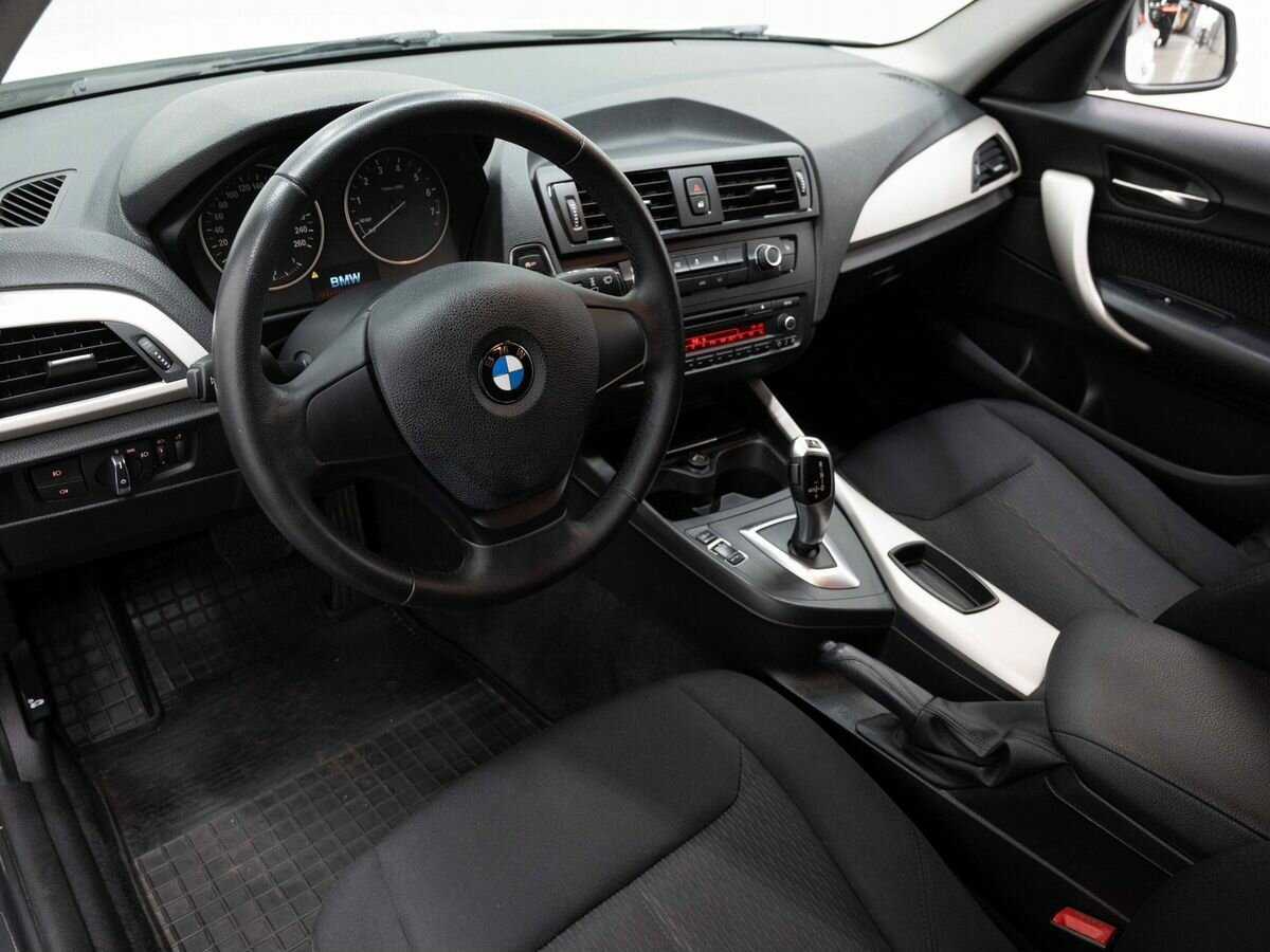 Б/У БМВ 1 серии 2013 года. Фото: #4