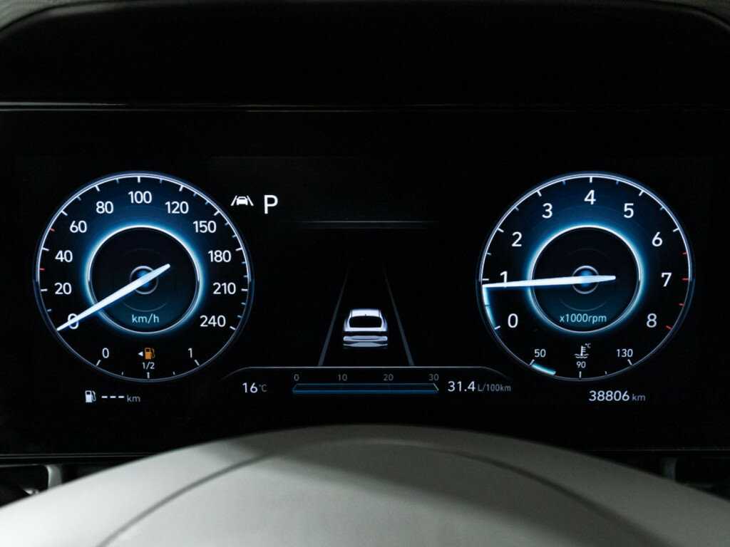 Б/У Хендай Елантра 2021 года. Фото: #11