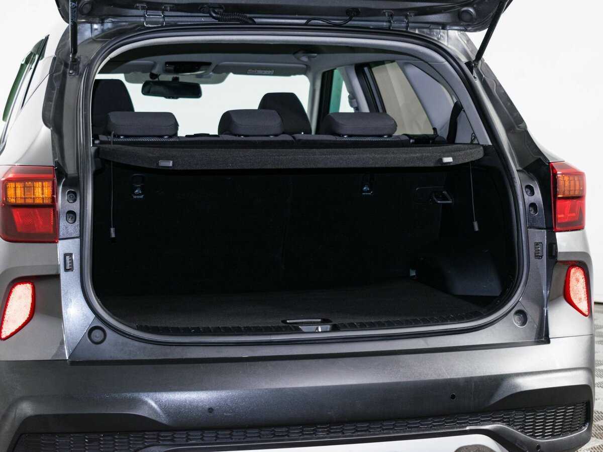 Б/У Киа Сельтос 2021 года. Фото: #6