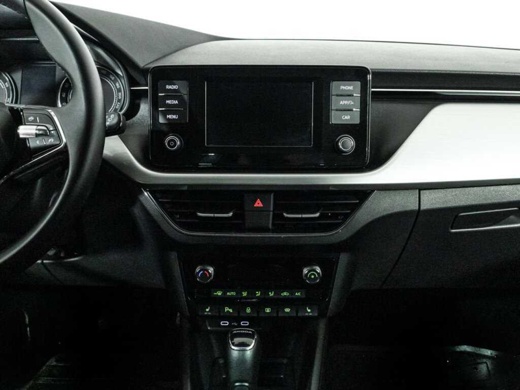 Б/У Шкода Рапид 2021 года. Фото: #13