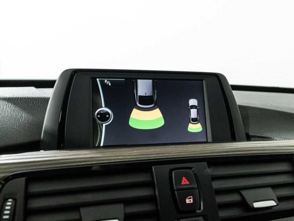 Б/У БМВ 3 серии 2013 года. Фото: #17