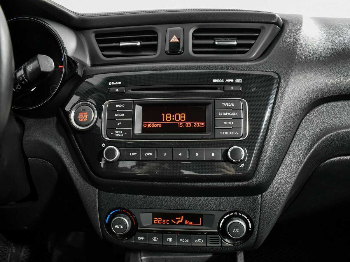 Б/У Киа Рио 2015 года. Фото: #14