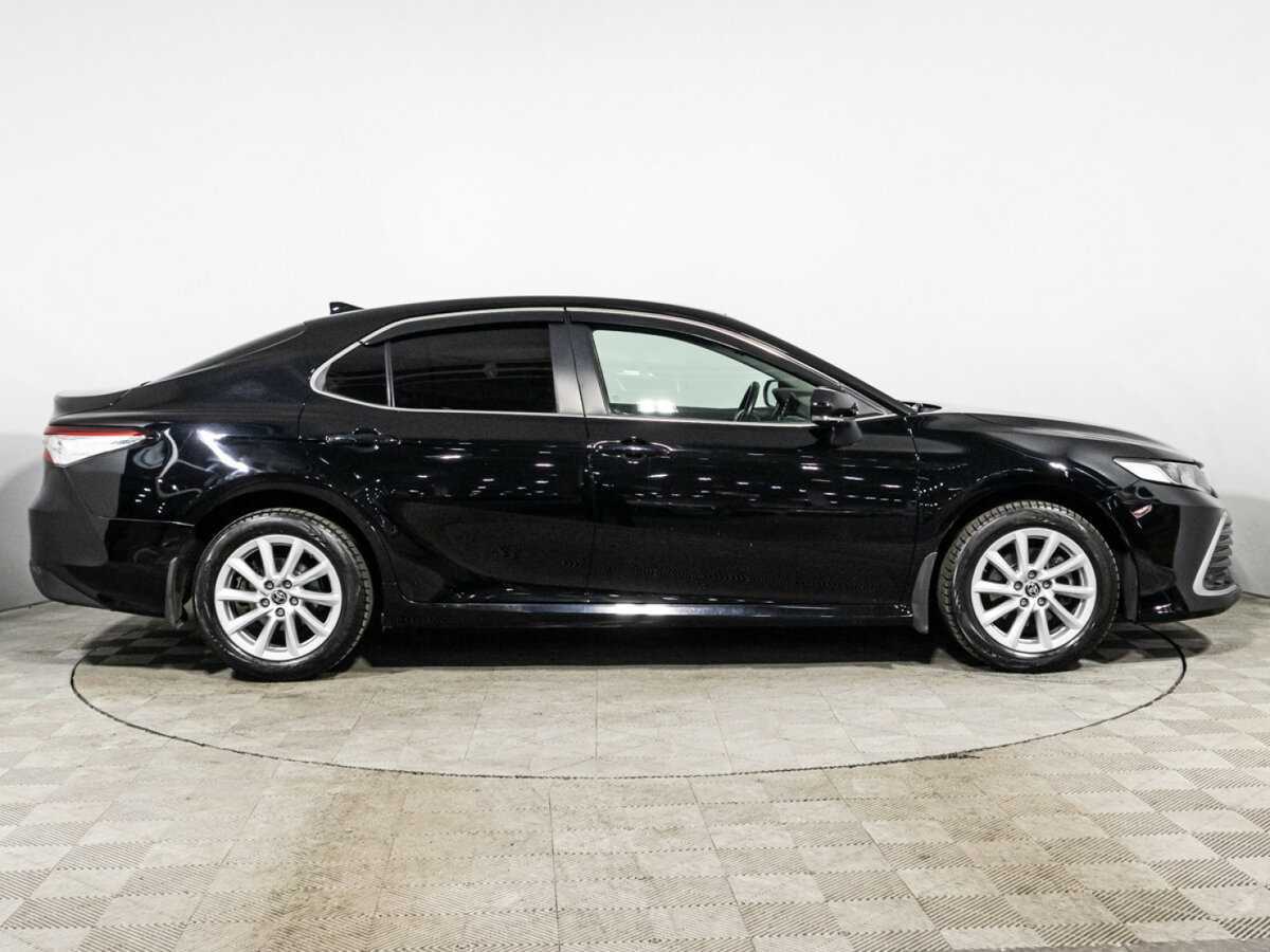 Б/У Тойота Камри 2022 года. Фото: #3