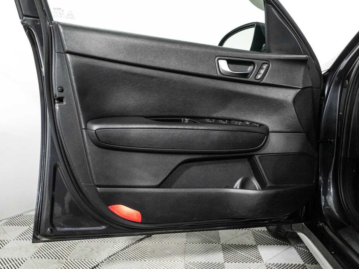 Б/У Киа Оптима 2020 года. Фото: #27