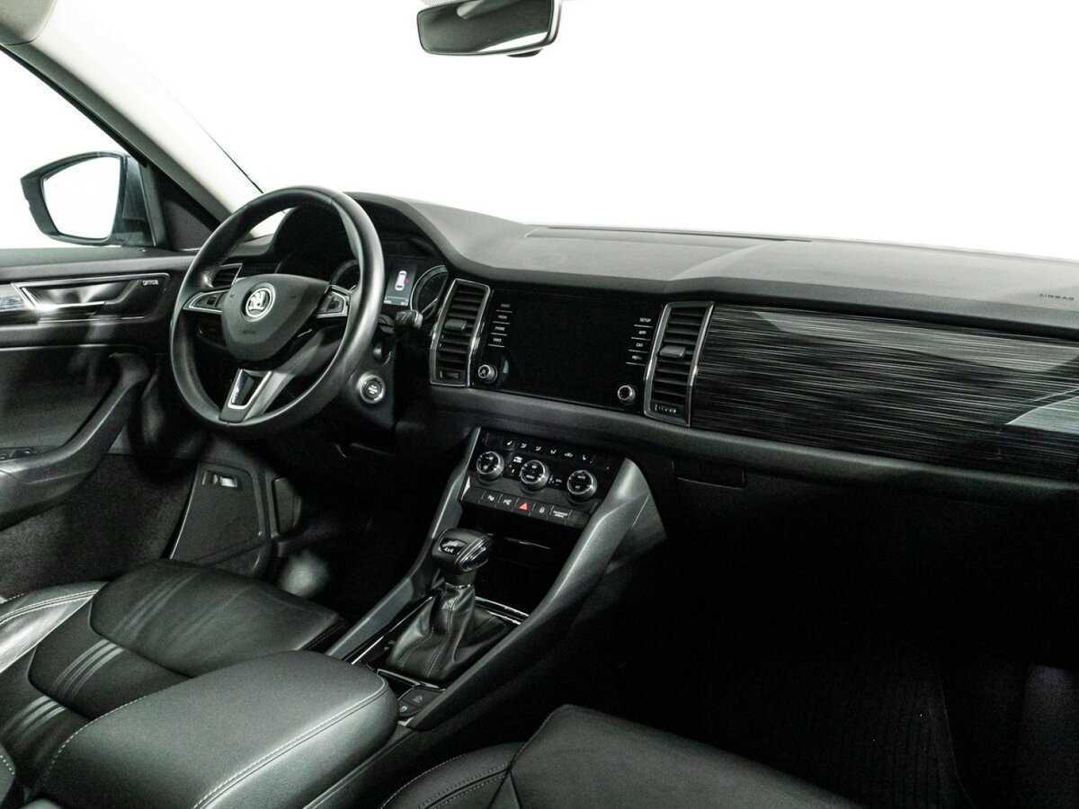 Б/У Шкода Кодиак 2017 года. Фото: #8