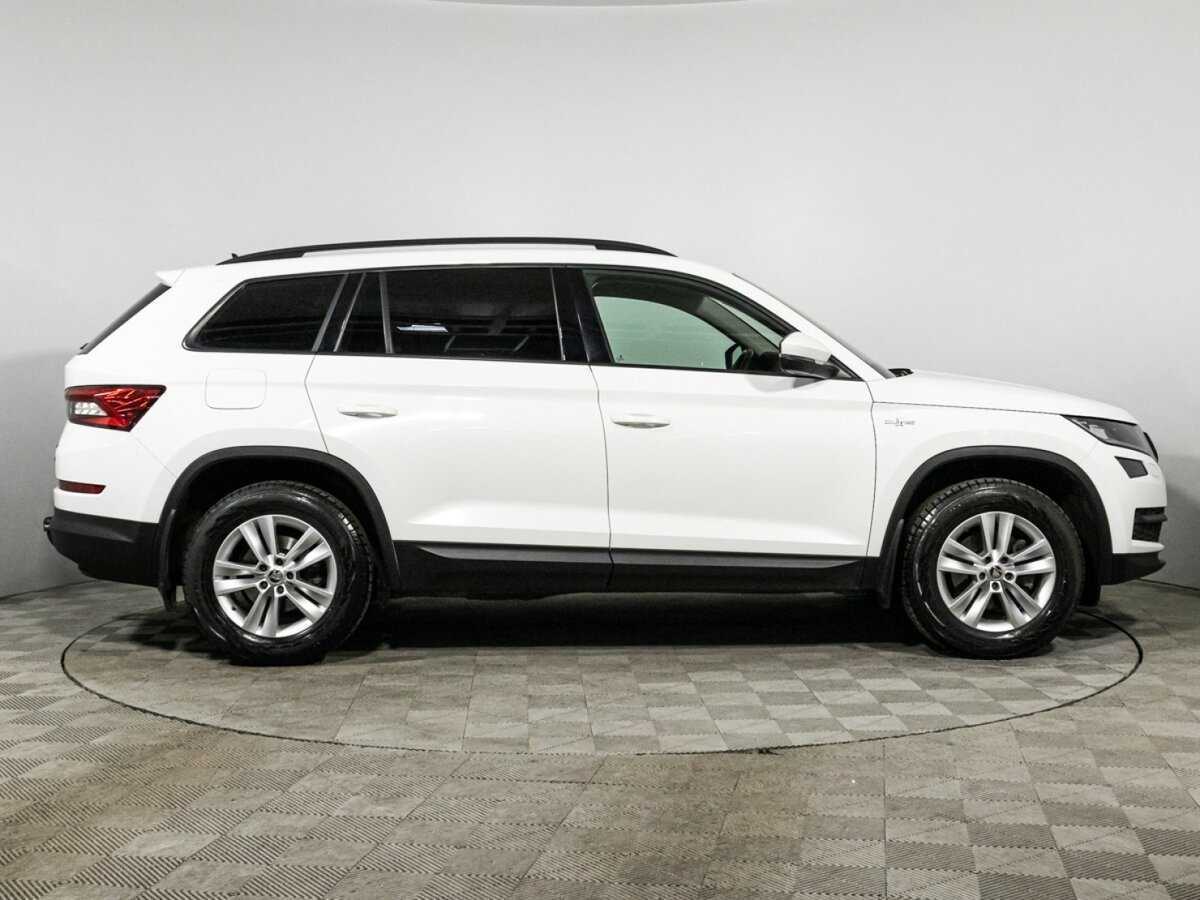 Б/У Шкода Кодиак 2018 года. Фото: #3