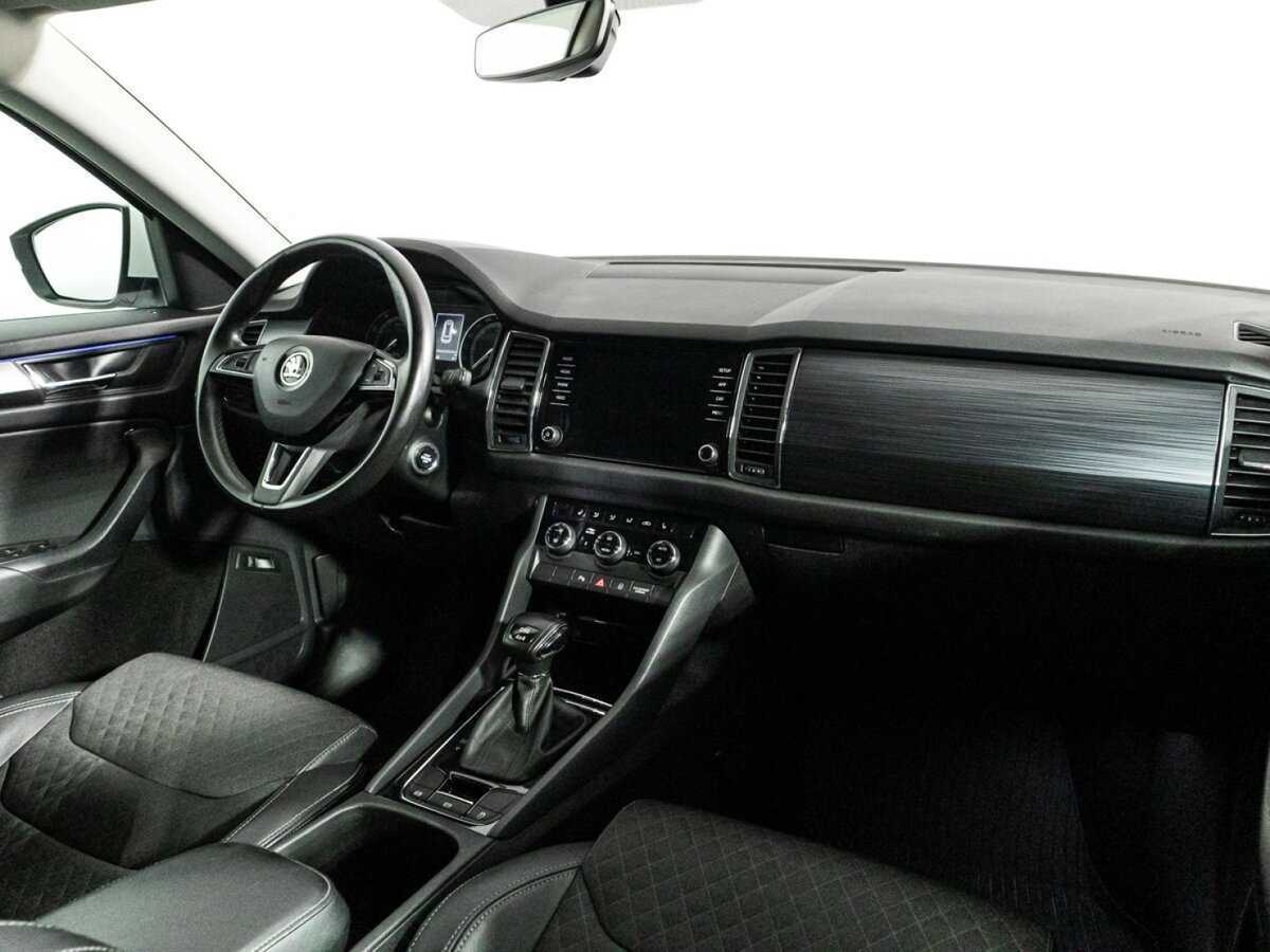 Б/У Шкода Кодиак 2018 года. Фото: #8