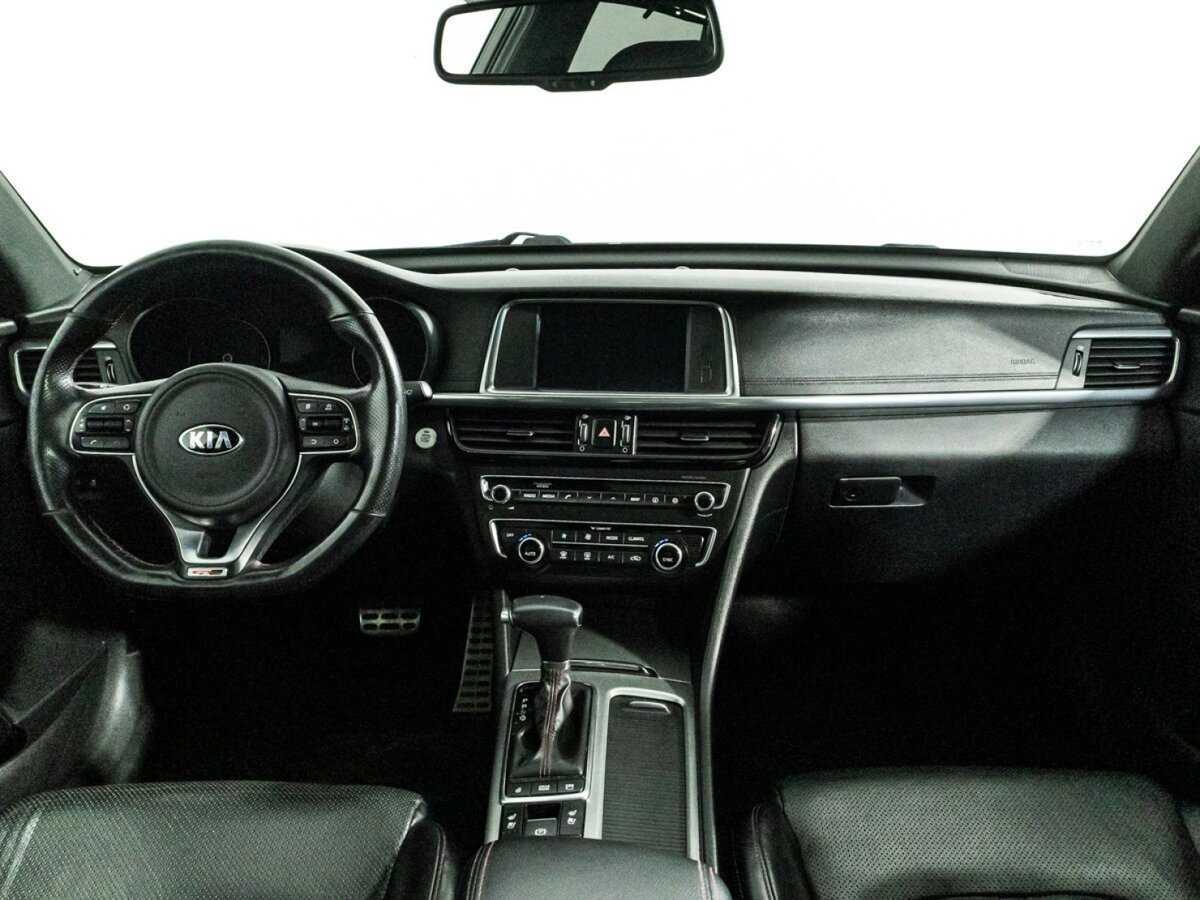 Б/У Киа Оптима 2016 года. Фото: #11