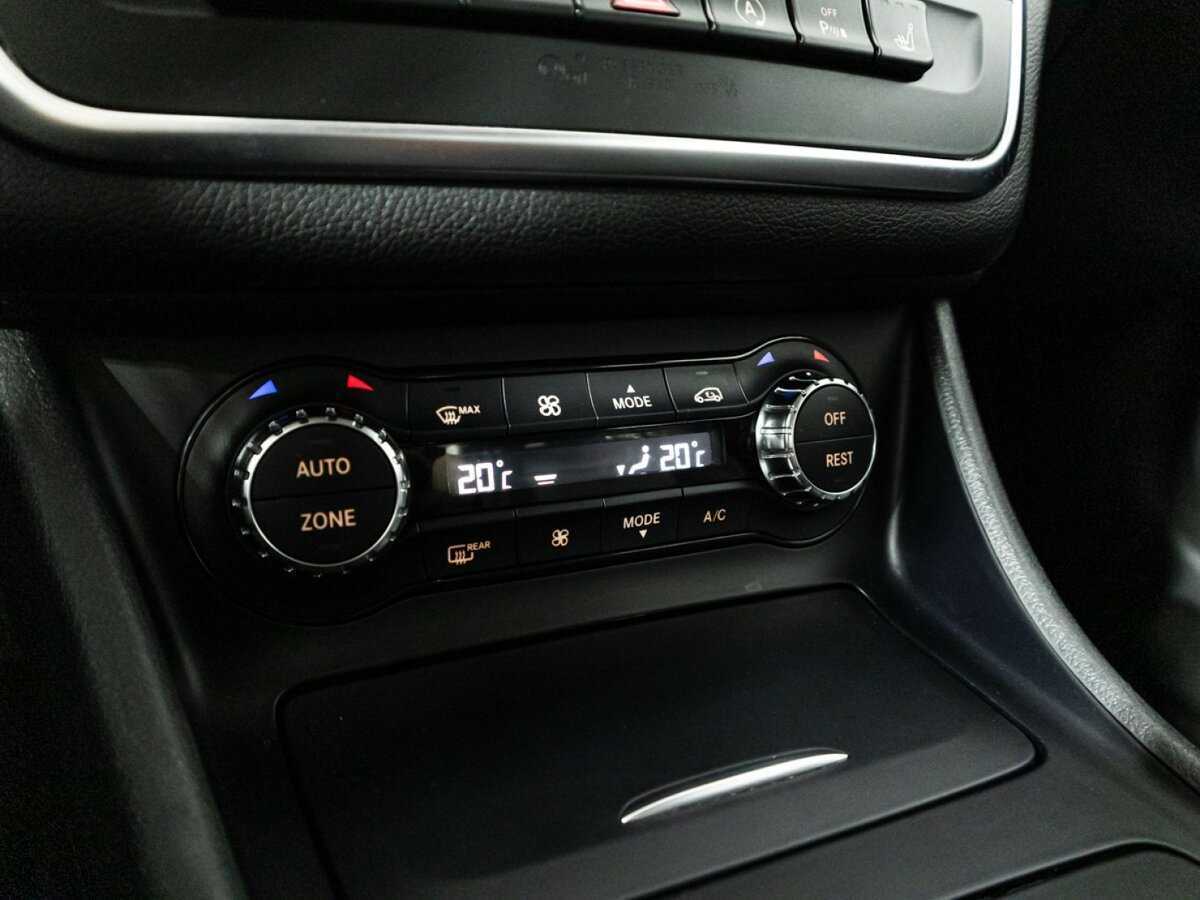 Б/У Мерседес-Бенц КЛА 2015 года. Фото: #15