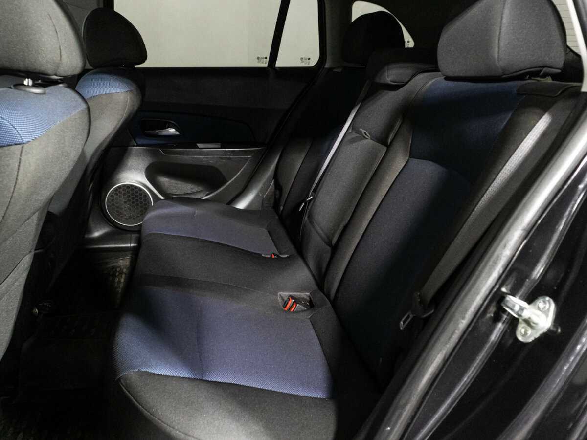 Б/У Шевроле Круз 2014 года. Фото: #9