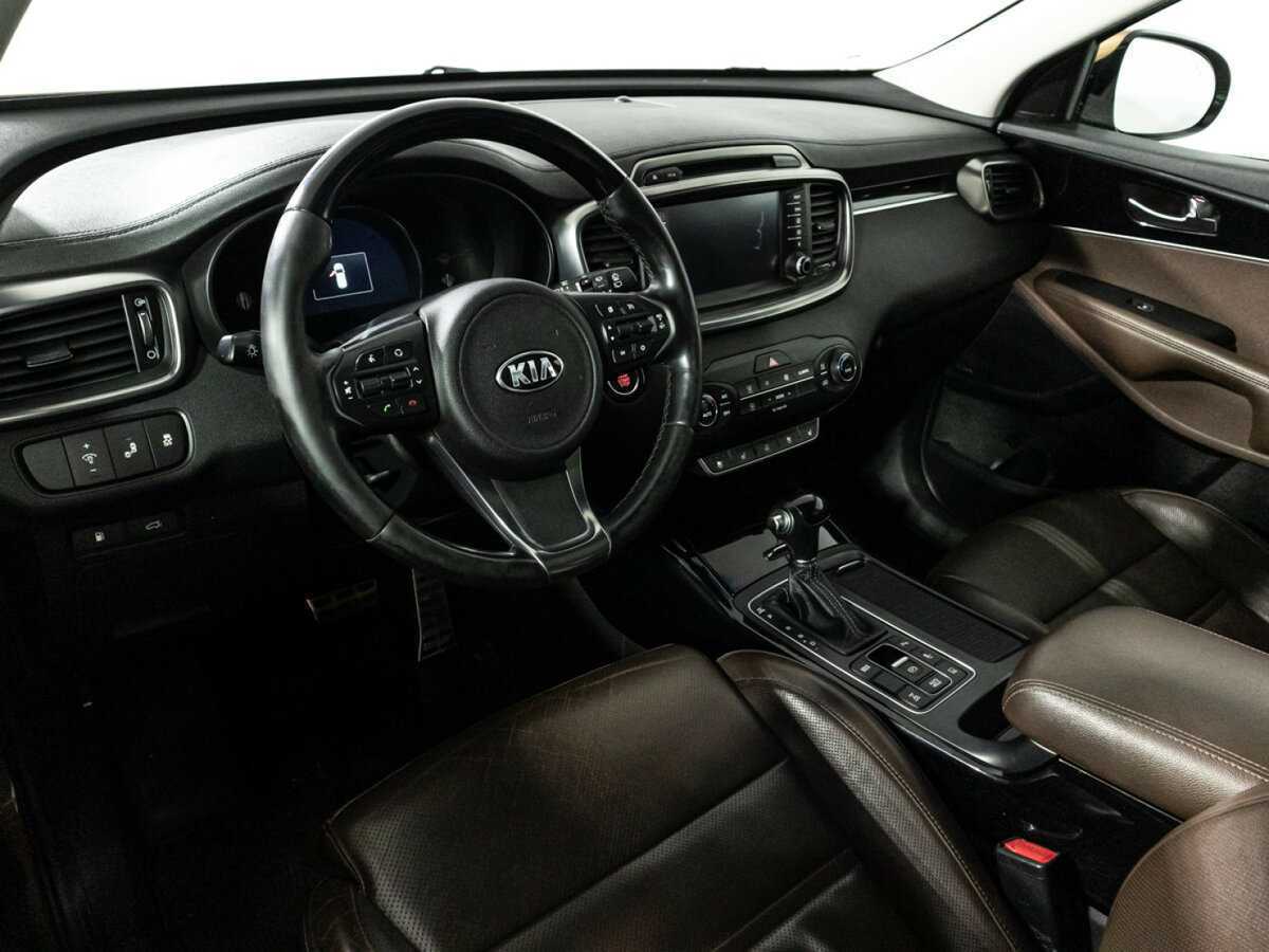 Б/У Киа Соренто 2016 года. Фото: #8