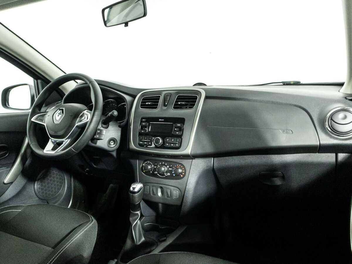 Б/У Рено Сандеро 2022 года. Фото: #8