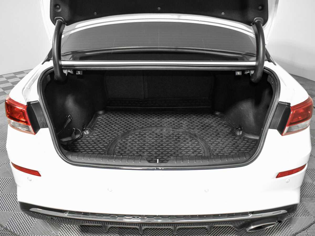 Б/У Киа Оптима 2019 года. Фото: #17