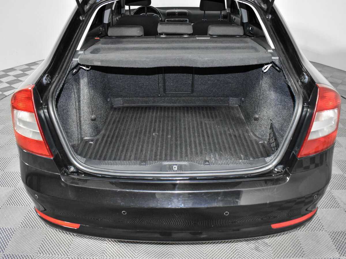 Б/У Шкода Октавия 2012 года. Фото: #17