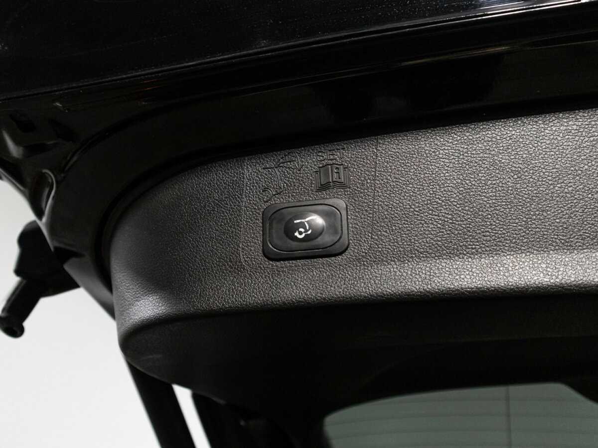 Б/У Форд Куга 2017 года. Фото: #15