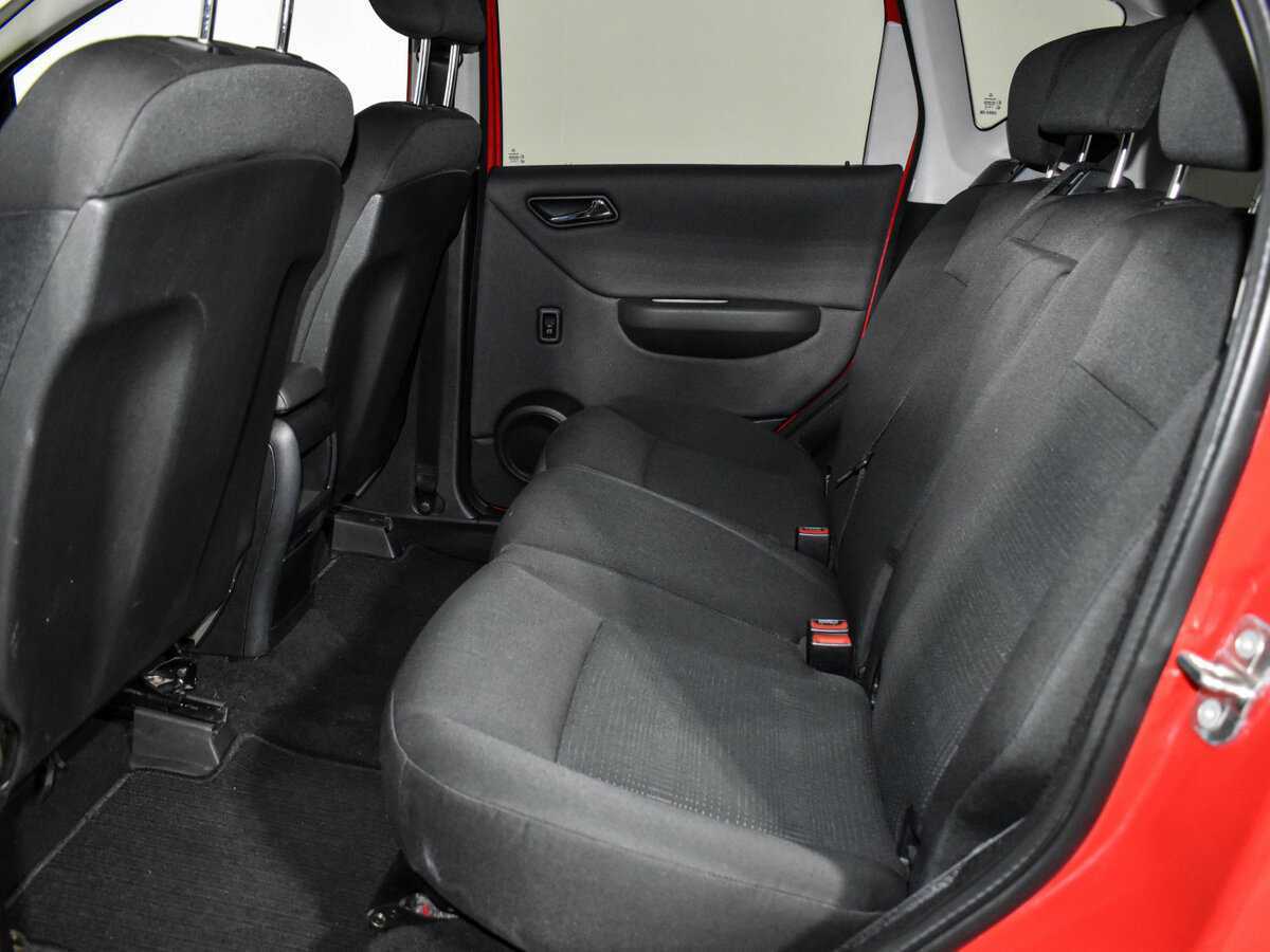 Б/У Мерседес-Бенц А-Класс 2012 года. Фото: #11