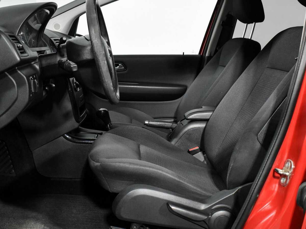 Б/У Мерседес-Бенц А-Класс 2012 года. Фото: #12