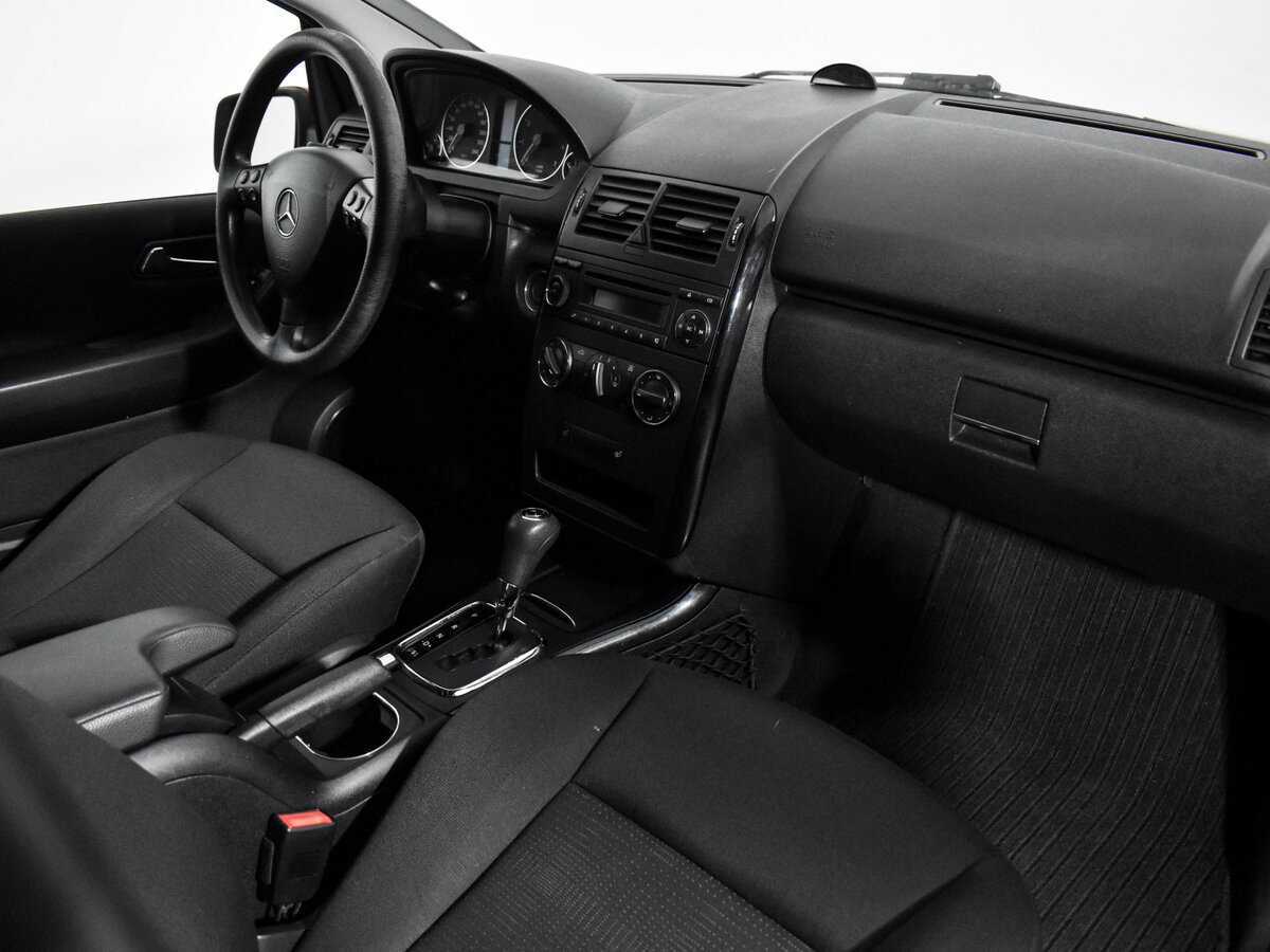 Б/У Мерседес-Бенц А-Класс 2012 года. Фото: #13