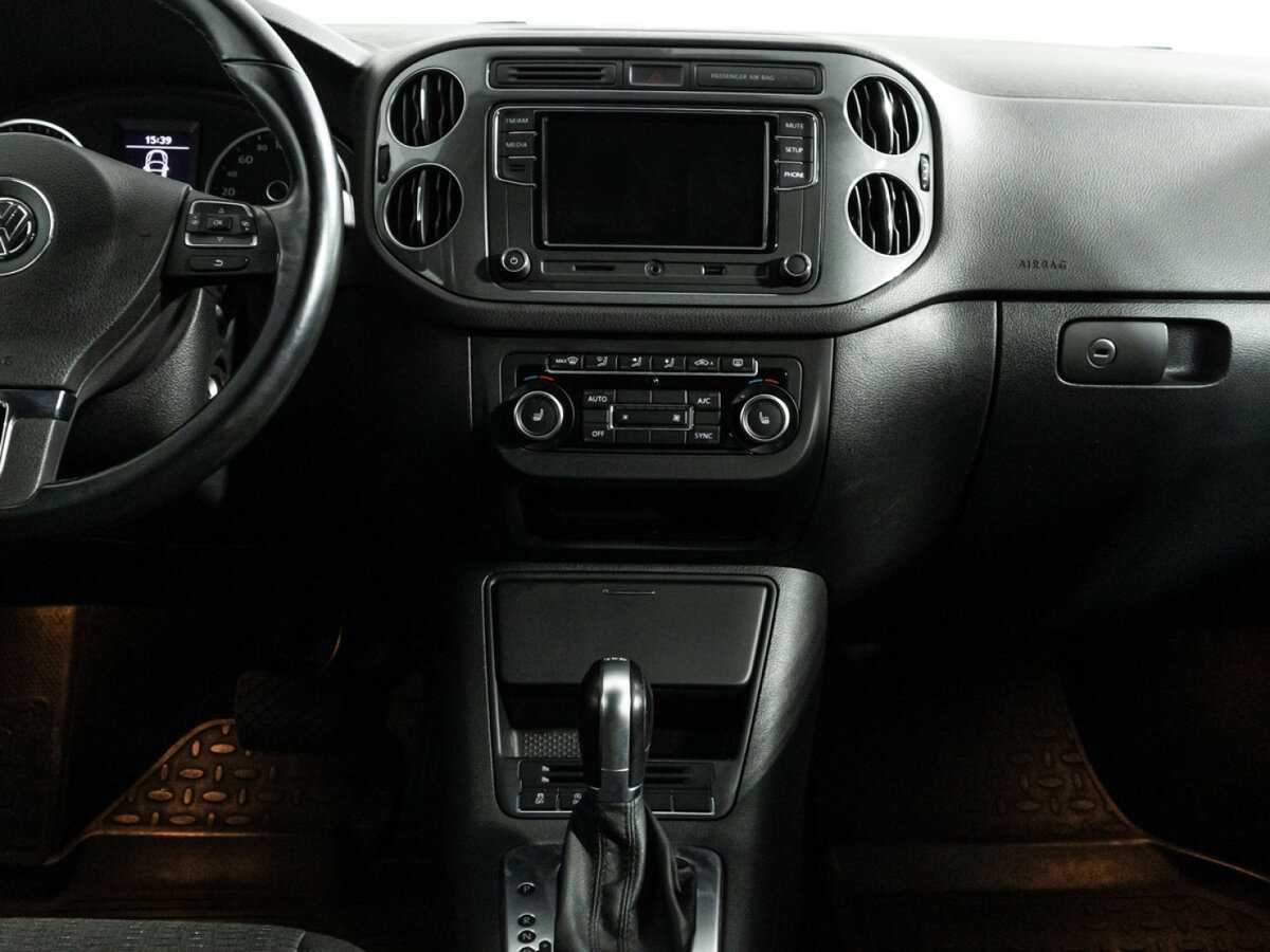 Б/У Фольксваген Тигуан 2015 года. Фото: #13