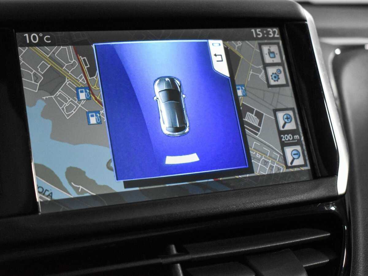 Б/У Пежо 208 2014 года. Фото: #16