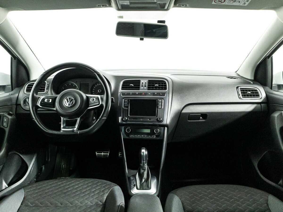 Б/У Фольксваген Поло 2018 года. Фото: #12