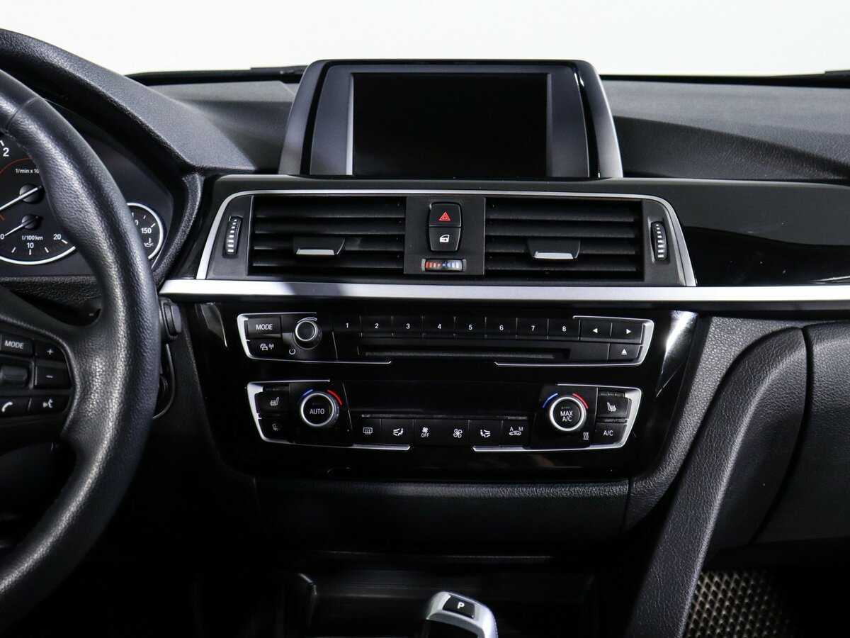 Б/У БМВ 3 серии 2016 года. Фото: #12