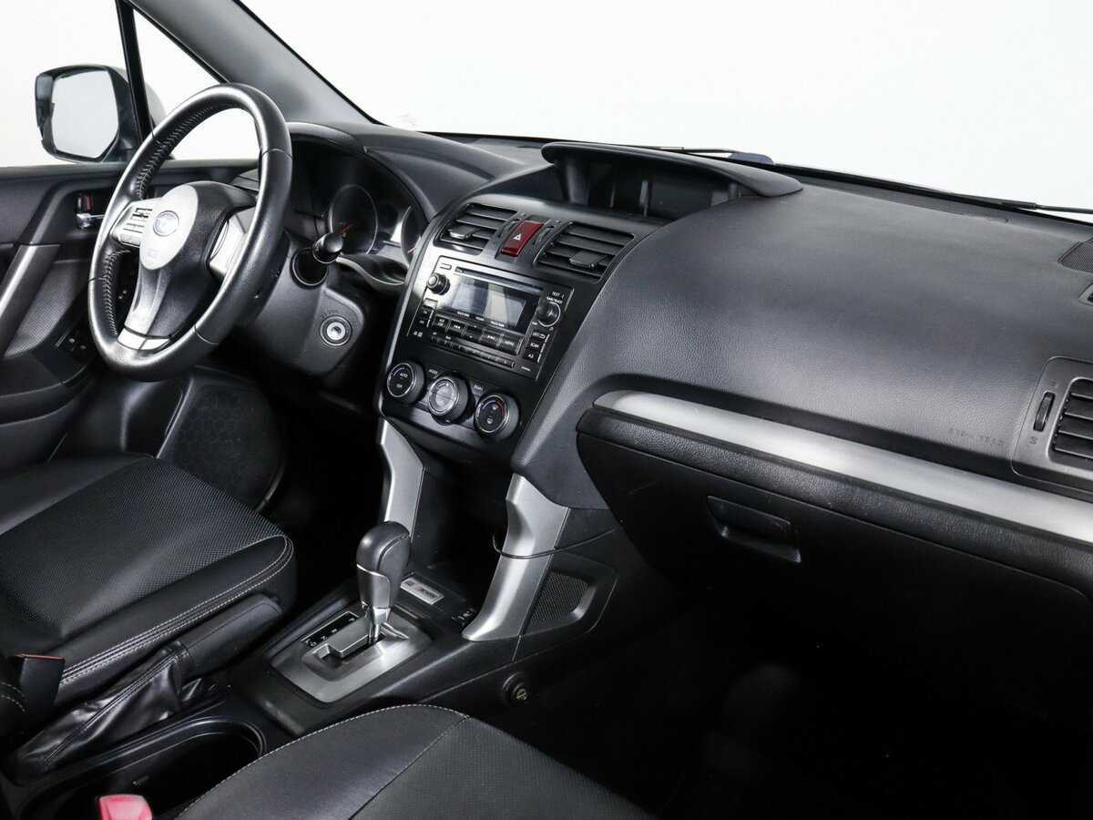 Б/У Субару Форестер 2014 года. Фото: #5