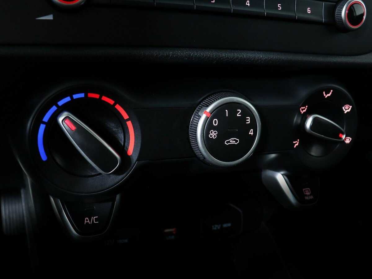 Б/У Киа Рио 2021 года. Фото: #15