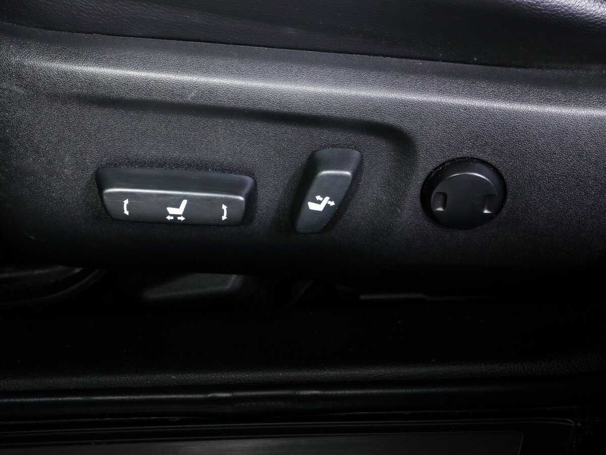 Б/У Тойота Камри 2012 года. Фото: #21