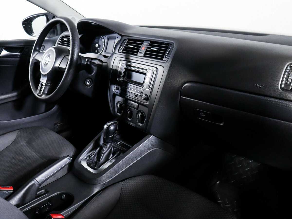 Б/У Фольксваген Джетта 2013 года. Фото: #5