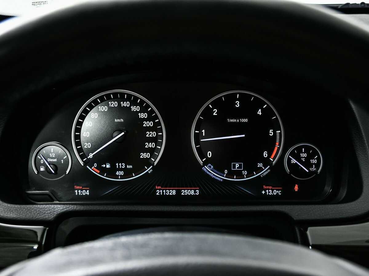 Б/У БМВ 5 серии 2013 года. Фото: #9