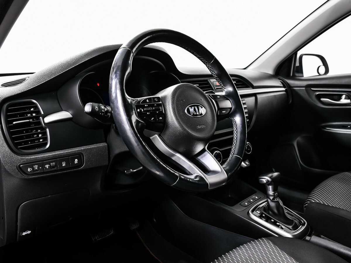 Б/У Киа Рио 2018 года. Фото: #11