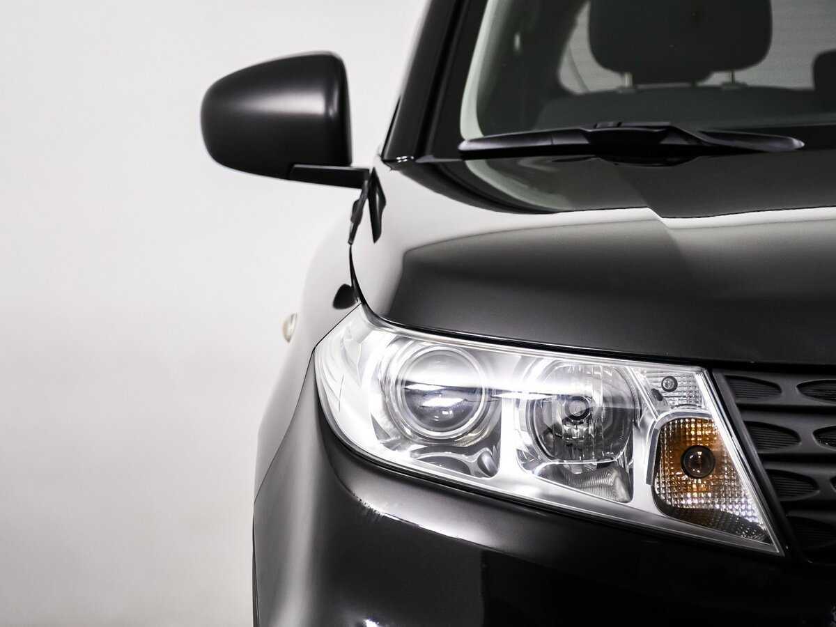 Б/У Сузуки Витара 2016 года. Фото: #13