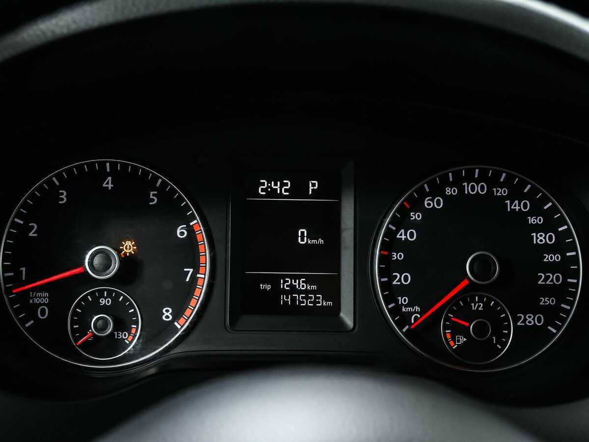 Б/У Фольксваген Джетта 2013 года. Фото: #9