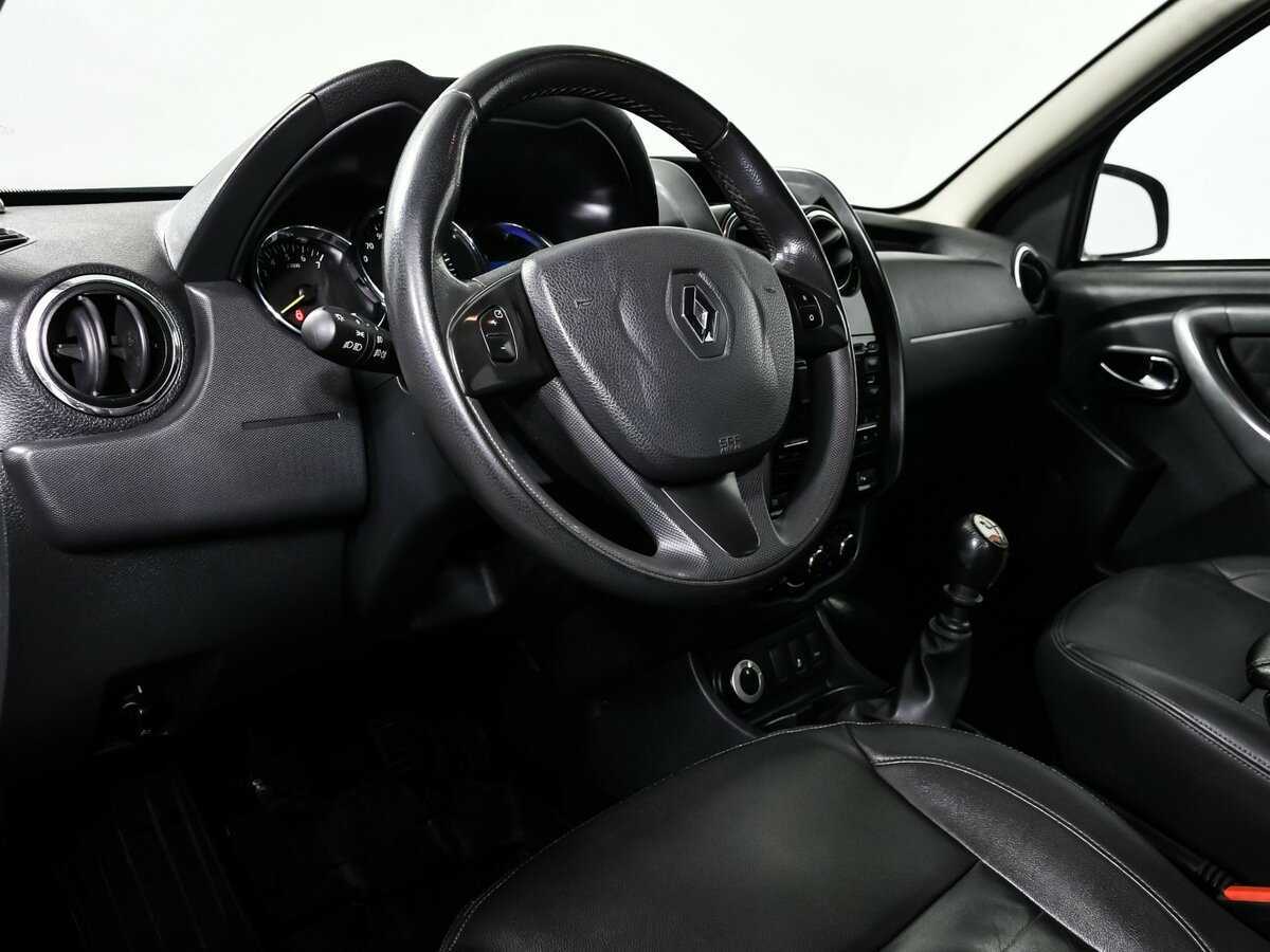 Б/У Рено Дастер 2016 года. Фото: #11