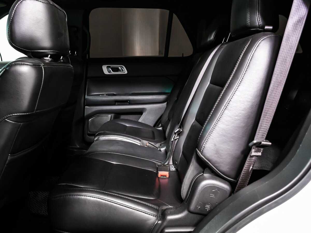 Б/У Форд Експлорер 2013 года. Фото: #11