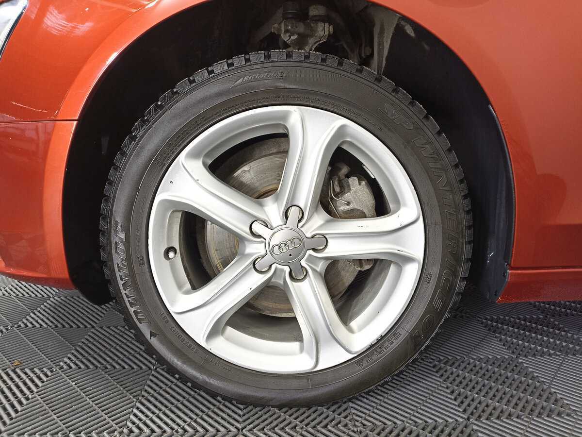 Б/У Ауди А4 2012 года. Фото: #14