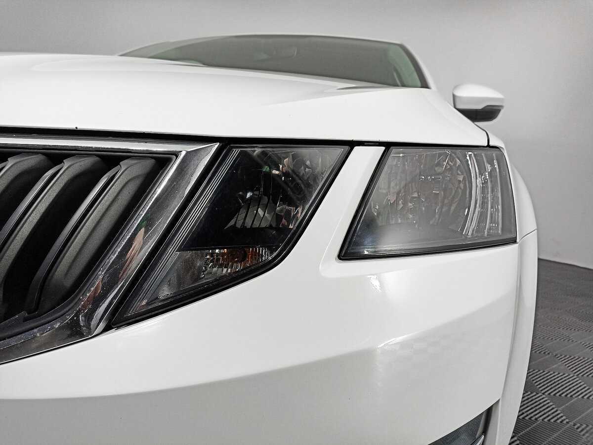 Б/У Шкода Октавия 2020 года. Фото: #16