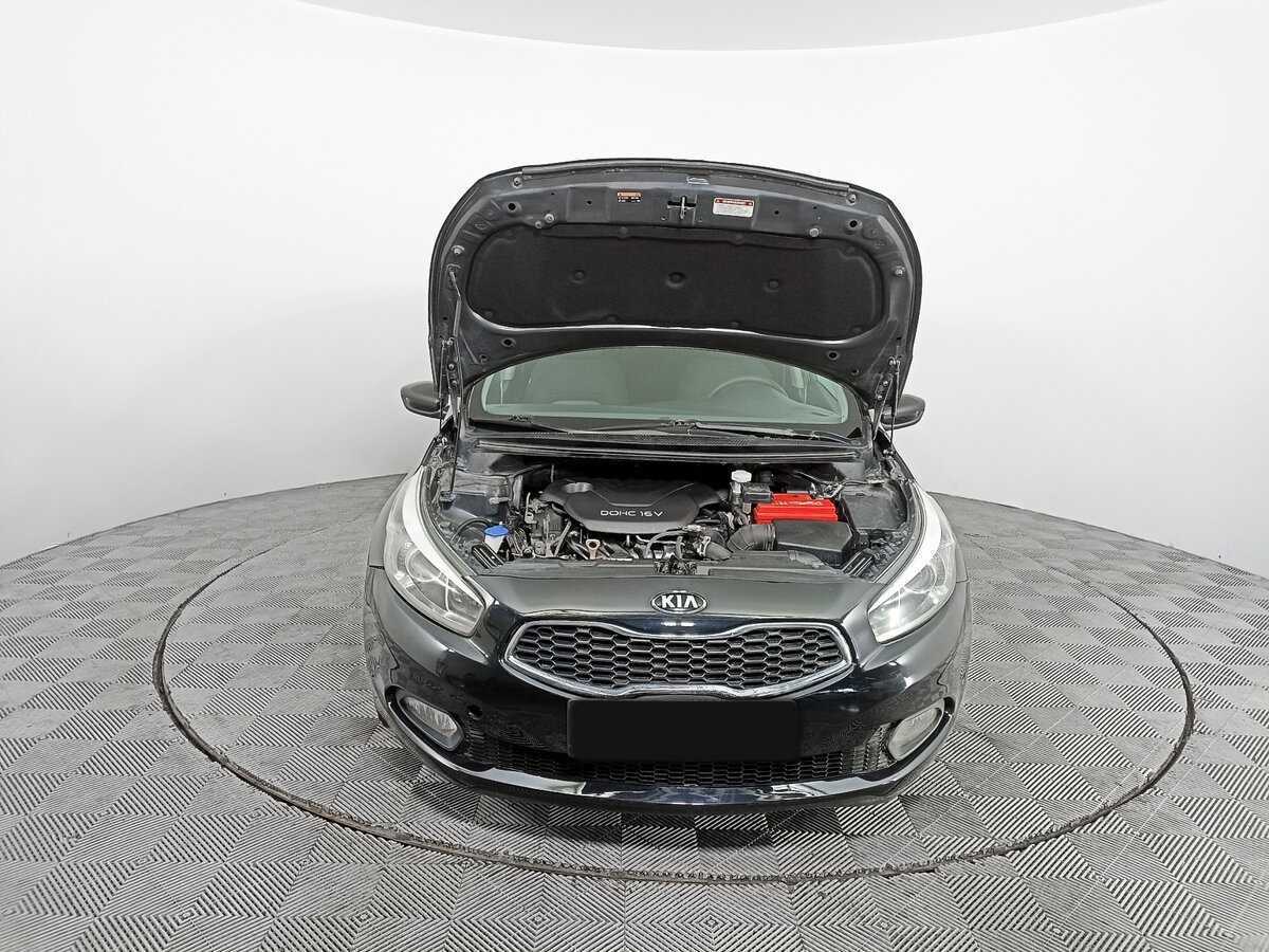 Б/У Киа Сид 2015 года. Фото: #8