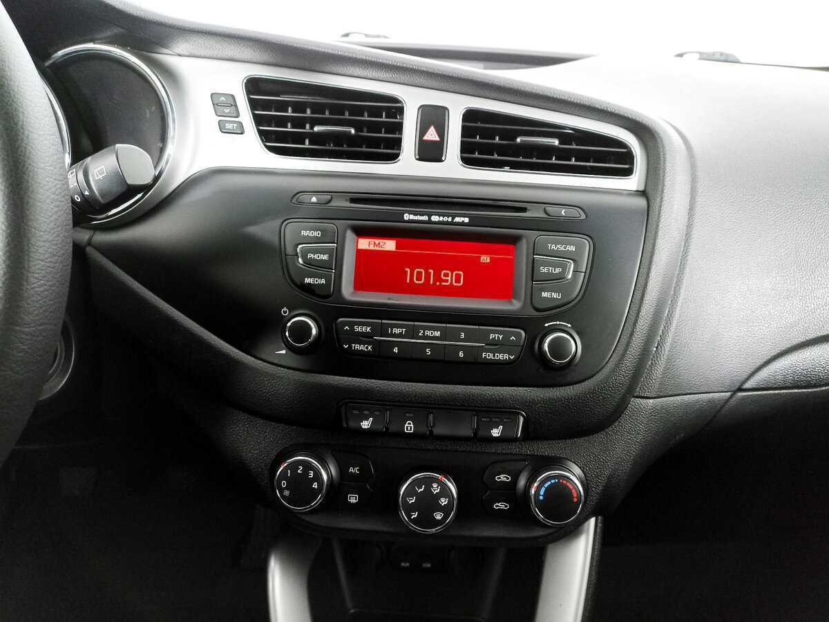 Б/У Киа Сид 2015 года. Фото: #14